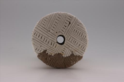 新石器时代大溪文化弧顶刻划线纹红陶支座