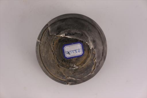 新石器时代屈家岭文化平沿凸弦纹细泥质黑陶簋