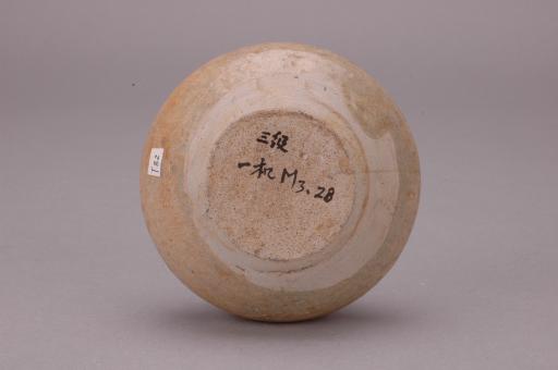 南朝鼓腹四系青釉瓷罐