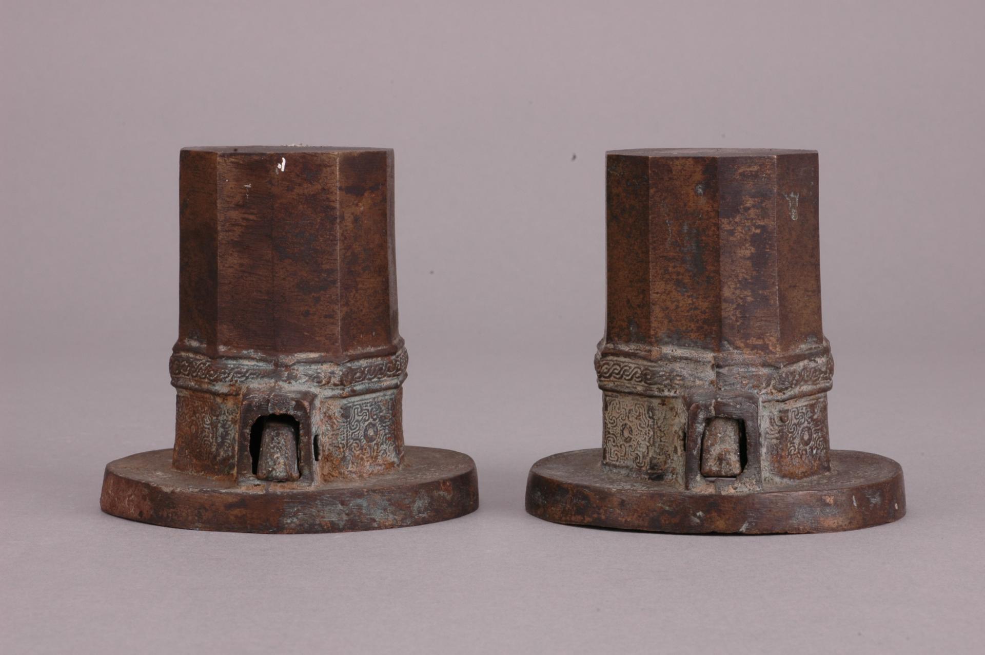 春秋时代龙首纹兽面纹铜车軎