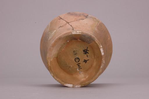 新石器时代大溪文化圈足黄陶碗