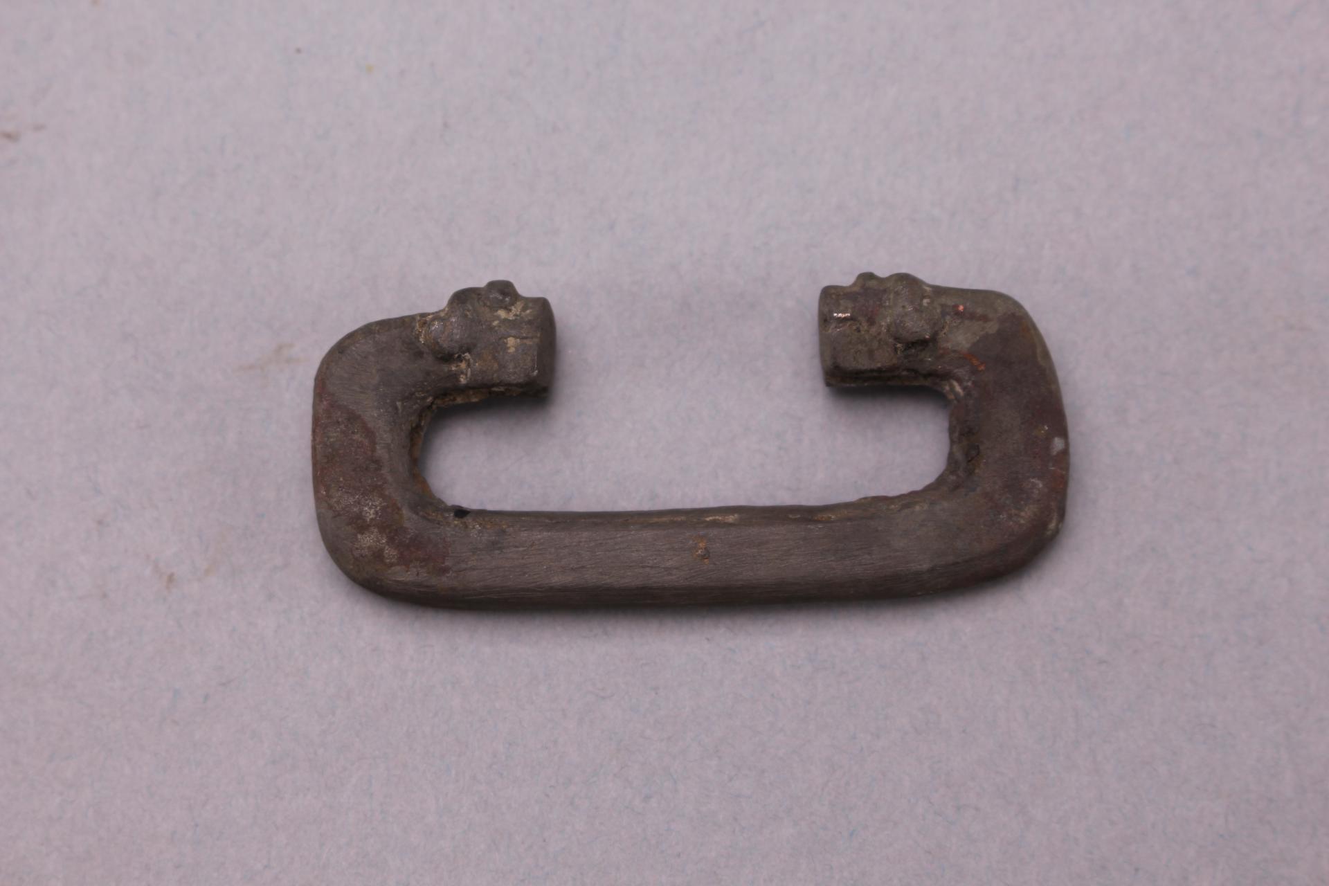 战国时期“C”型铜饰