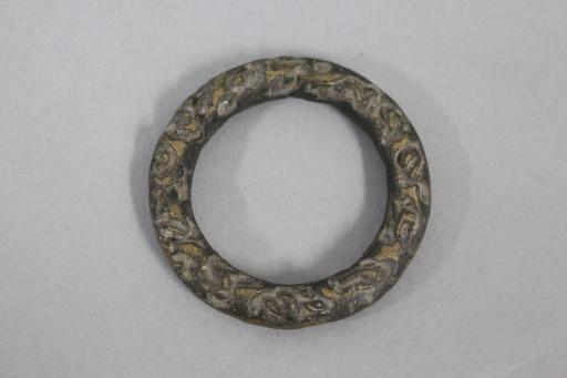 明浮雕鎏金铜环