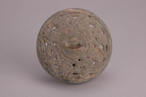 西汉鸟形盖钮圆盘底座铜熏