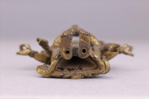 清黄铜鎏金十一面观音