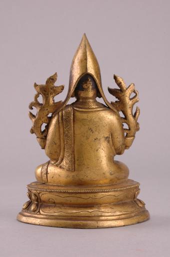 清黄铜宗喀巴像