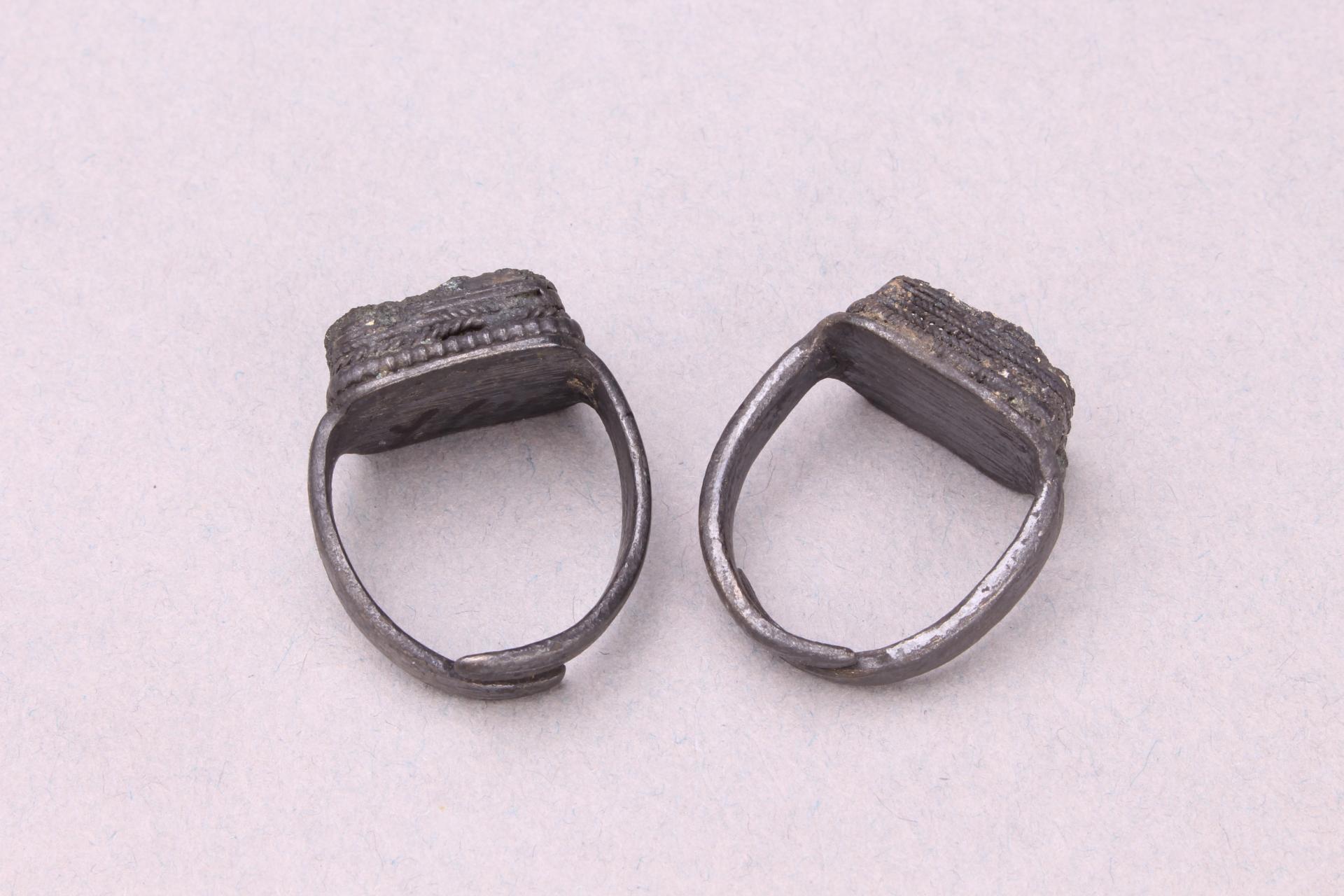 明须弥截面活扣银戒指