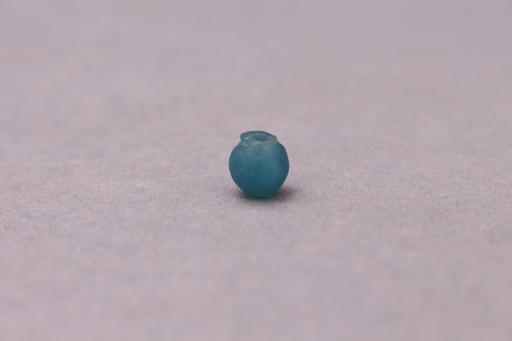 汉浅蓝色琉璃料珠