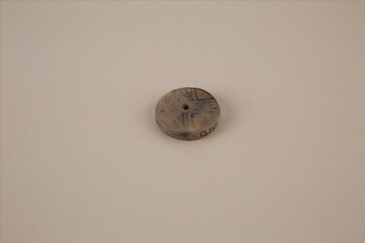 新石器时代大溪文化圆饼形中穿黑彩十字形弦纹夹细砂黄褐陶纺轮