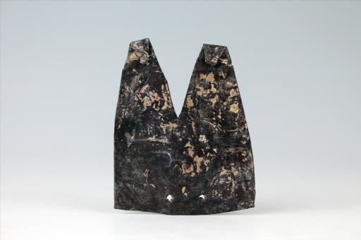 春秋时期燕尾形包锡箔锡饰片