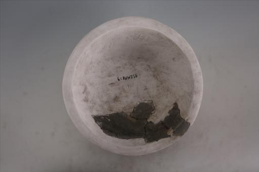 新石器时代石家河文化敞口浅腹平底泥质红胎磨光黑陶盆