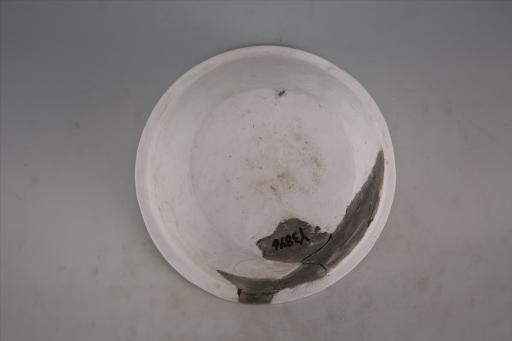 新石器时代石家河文化敞口浅腹平底泥质红胎磨光黑陶盆