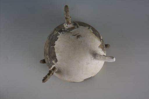 战国时期椭圆形直口环耳变异鹿状纽足彩绘泥质灰褐陶敦