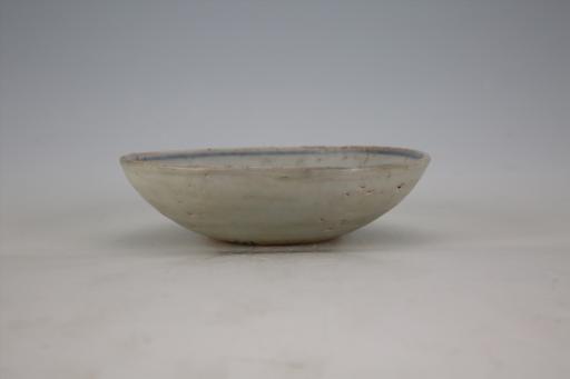 明金鱼花草纹青花瓷碟