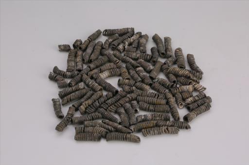 春秋时期弹簧形锡器