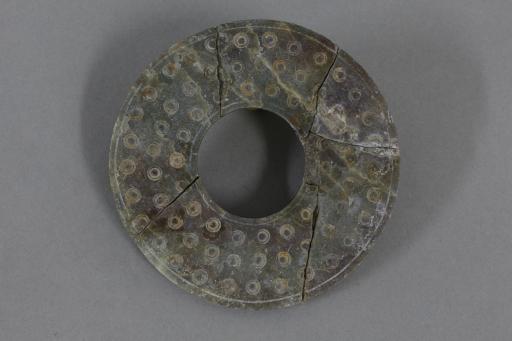 战国时期双圆圈纹玉璧