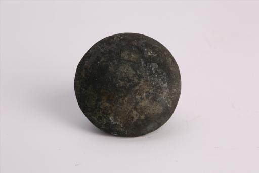春秋时期圆形弧面铜扣件