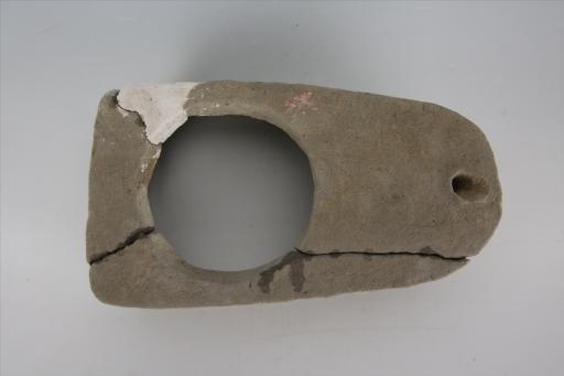 东汉鞋底形单釜眼半圆火门夹细砂灰陶灶