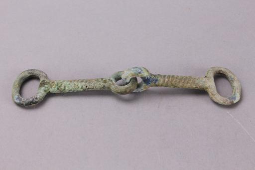 战国时期绳纹铜马衔