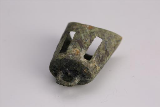 春秋时期环钮条形镂孔铜铃