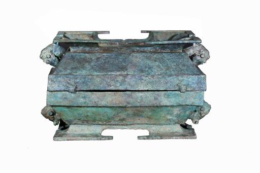 春秋时期兽首形耳铜簠