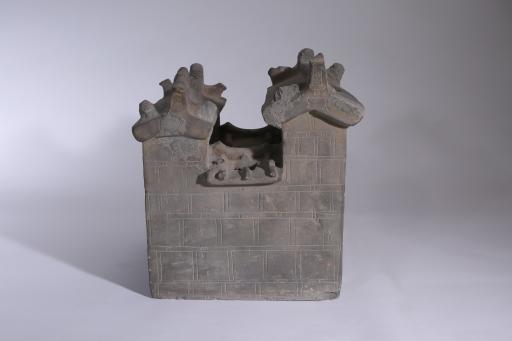 明两进院落式天井泥质灰陶屋