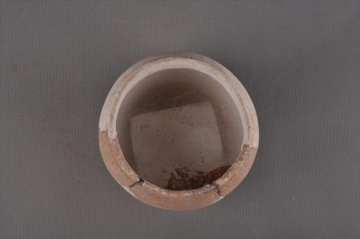新石器时代城背溪文化敛口弧腹圜底窝点状绳纹夹砂红陶罐