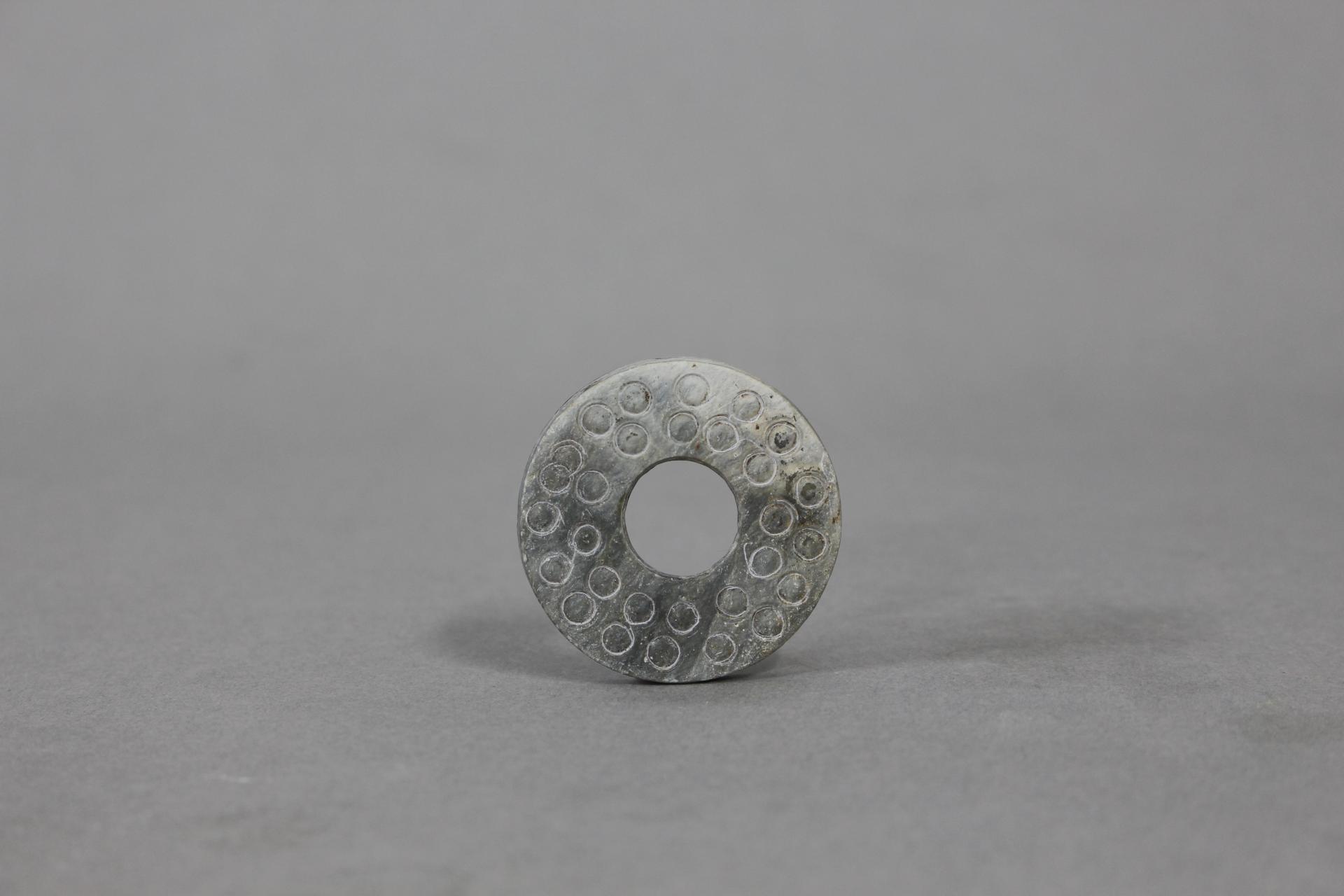 战国时期双圆圈纹玉璧