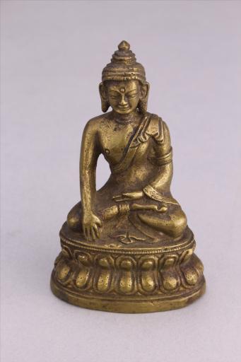 清黄铜释迦牟尼佛