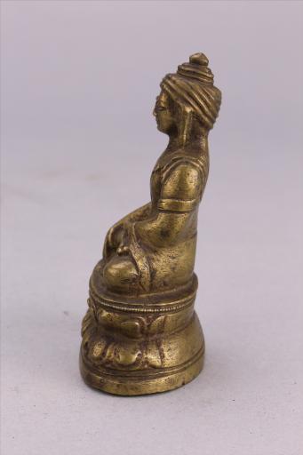 清黄铜释迦牟尼佛