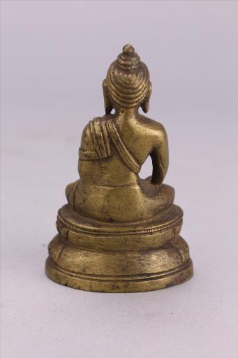 清黄铜释迦牟尼佛