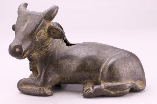 汉卧式铜水牛犊