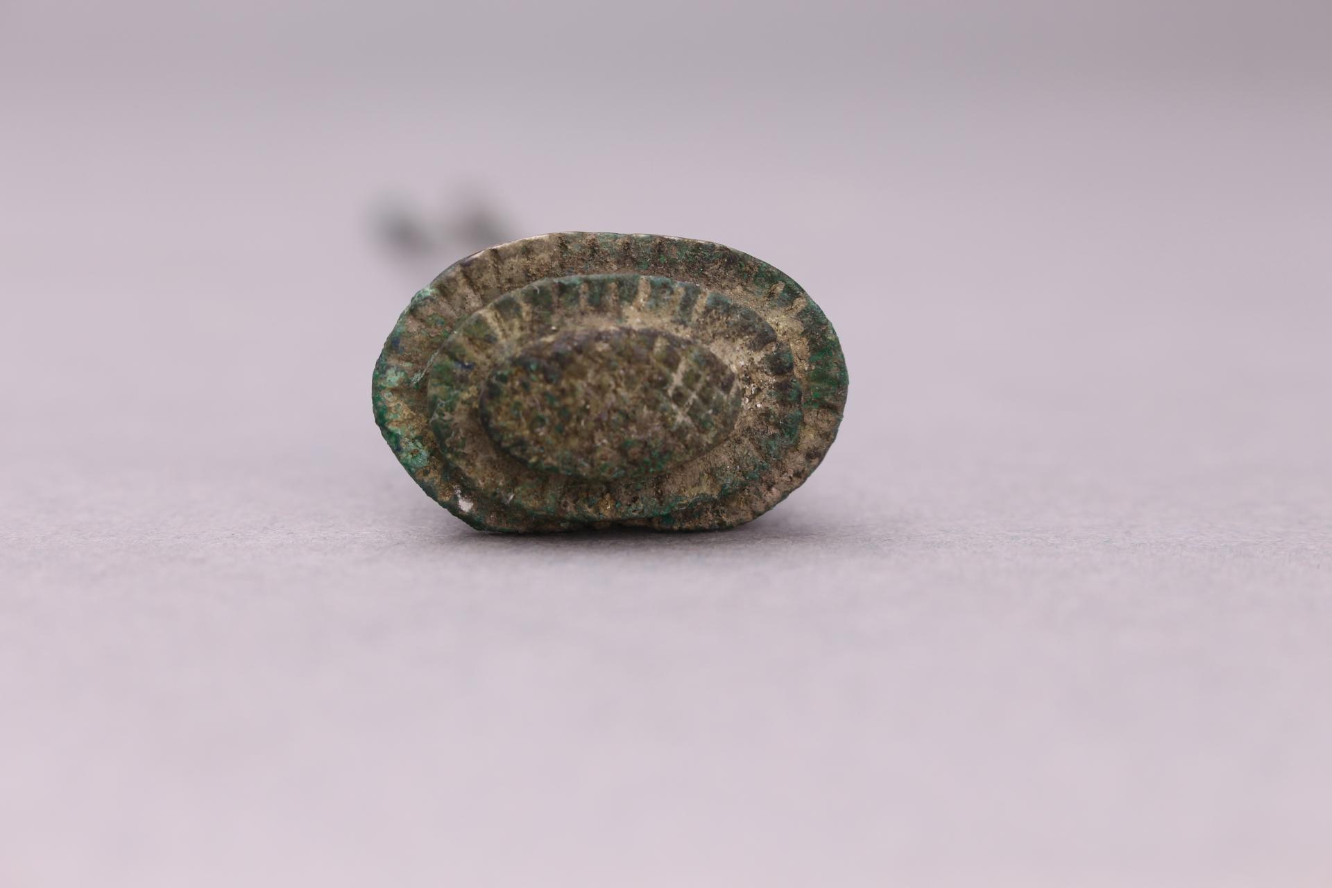 明宝顶花瓣纹银钗