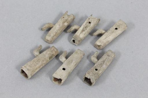 战国时期兽首叶纹铜盖弓帽