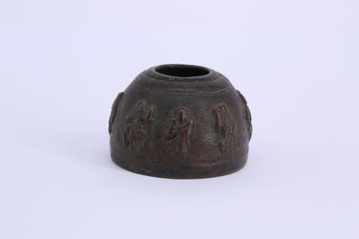 清八仙过海图勾连雷纹铜水盂