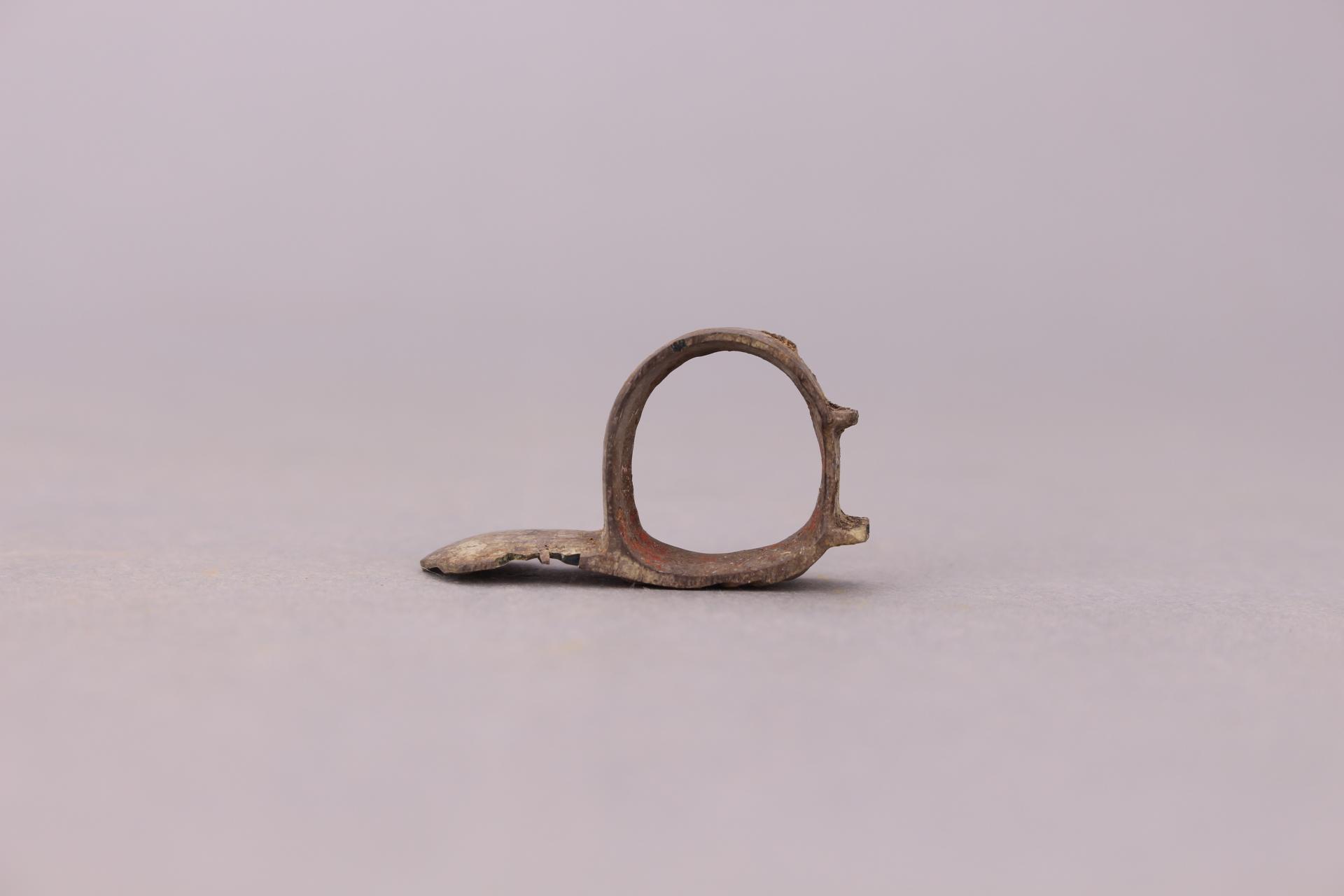 汉铜扣