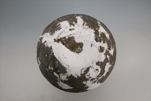 战国时期直口鼓腹小凹底粗绳纹泥质黄褐黑皮陶罐