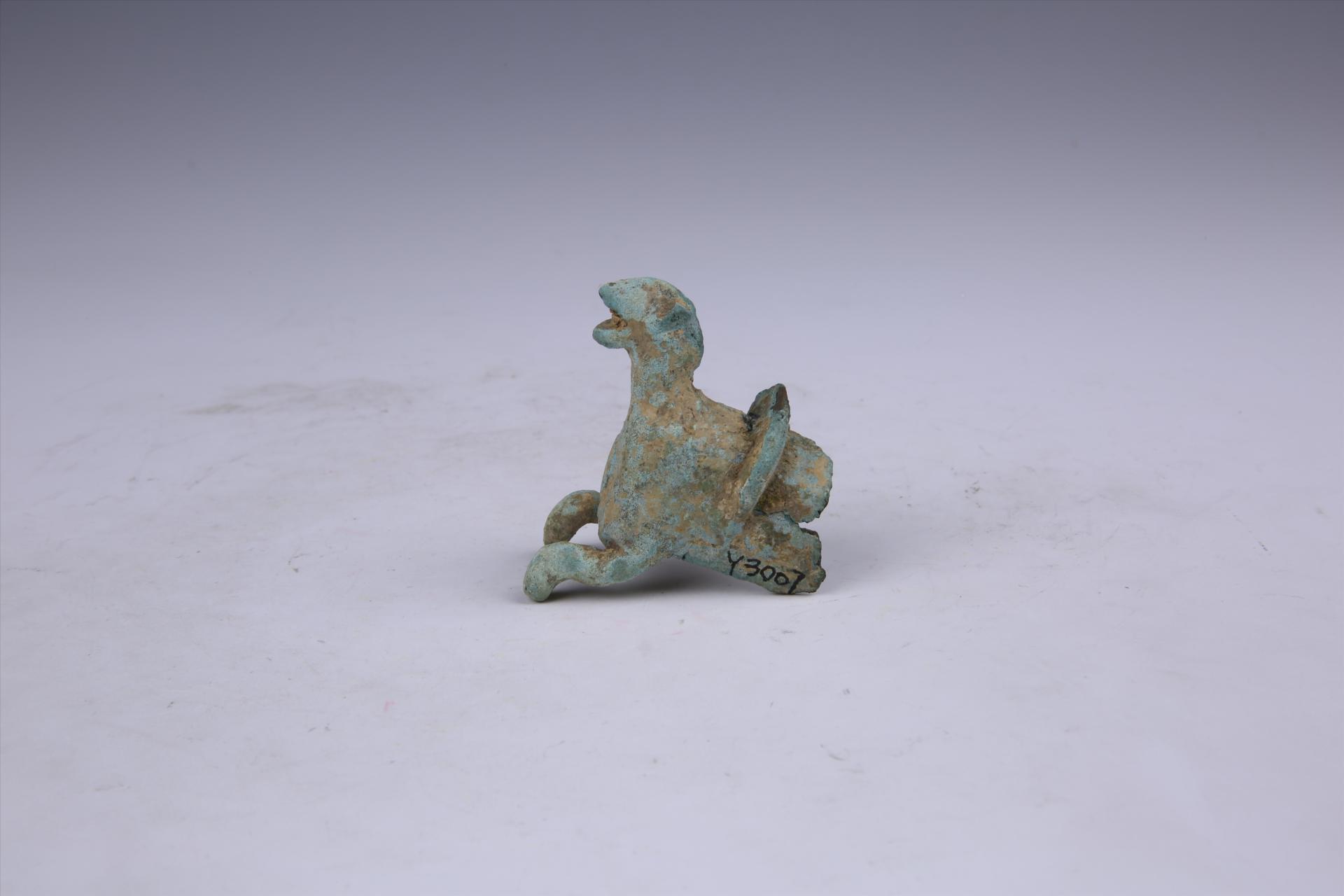 东汉铜马形器
