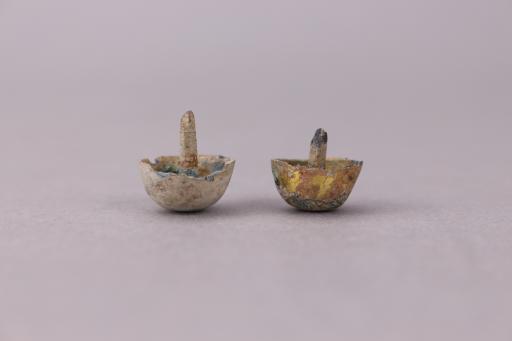 汉蘑菇形帽鎏金铜泡钉