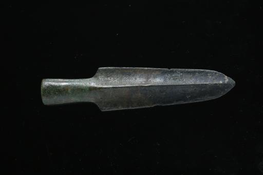 战国时期翼形刃铜矛