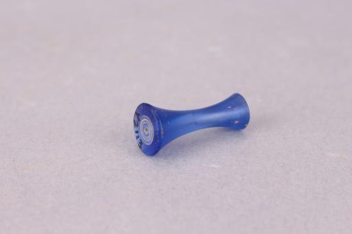 汉深蓝色琉璃吊饰
