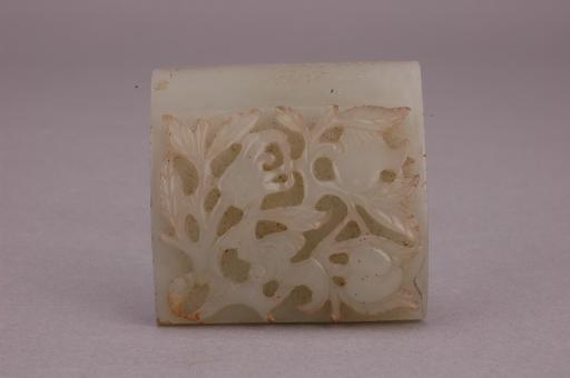 清长方形福寿三多纹玉牌