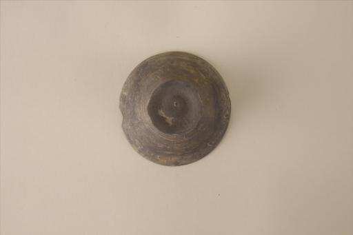 新石器时代屈家岭文化覆碗状泥质黑陶器盖