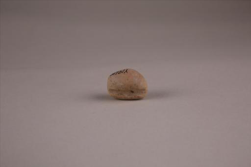 商椭圆形凹槽夹细砂红褐陶网坠