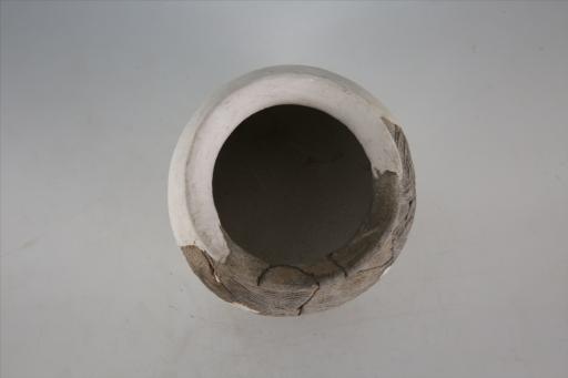 战国时期鼓腹圜底绳纹夹砂褐陶釜