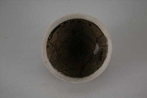 商束颈斜肩乳突尖底泥质黑皮陶罐