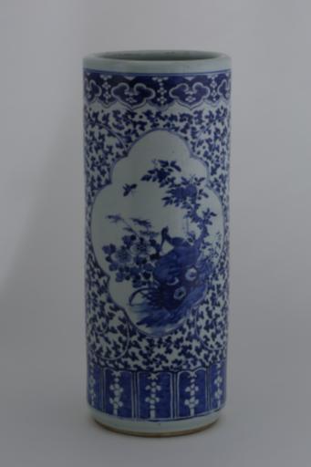 清光绪青花开光花鸟纹瓷箭筒