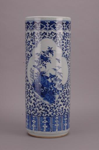 清光绪青花开光花鸟纹瓷箭筒