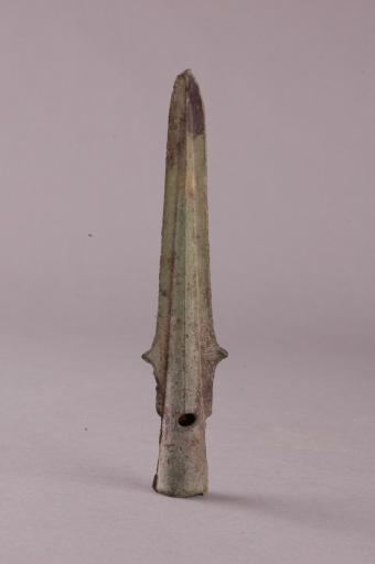 战国中期带刺铜矛