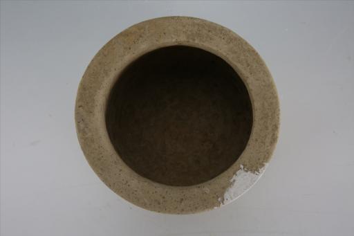 东汉敛口桶形腹分段篦纹夹细砂灰陶井